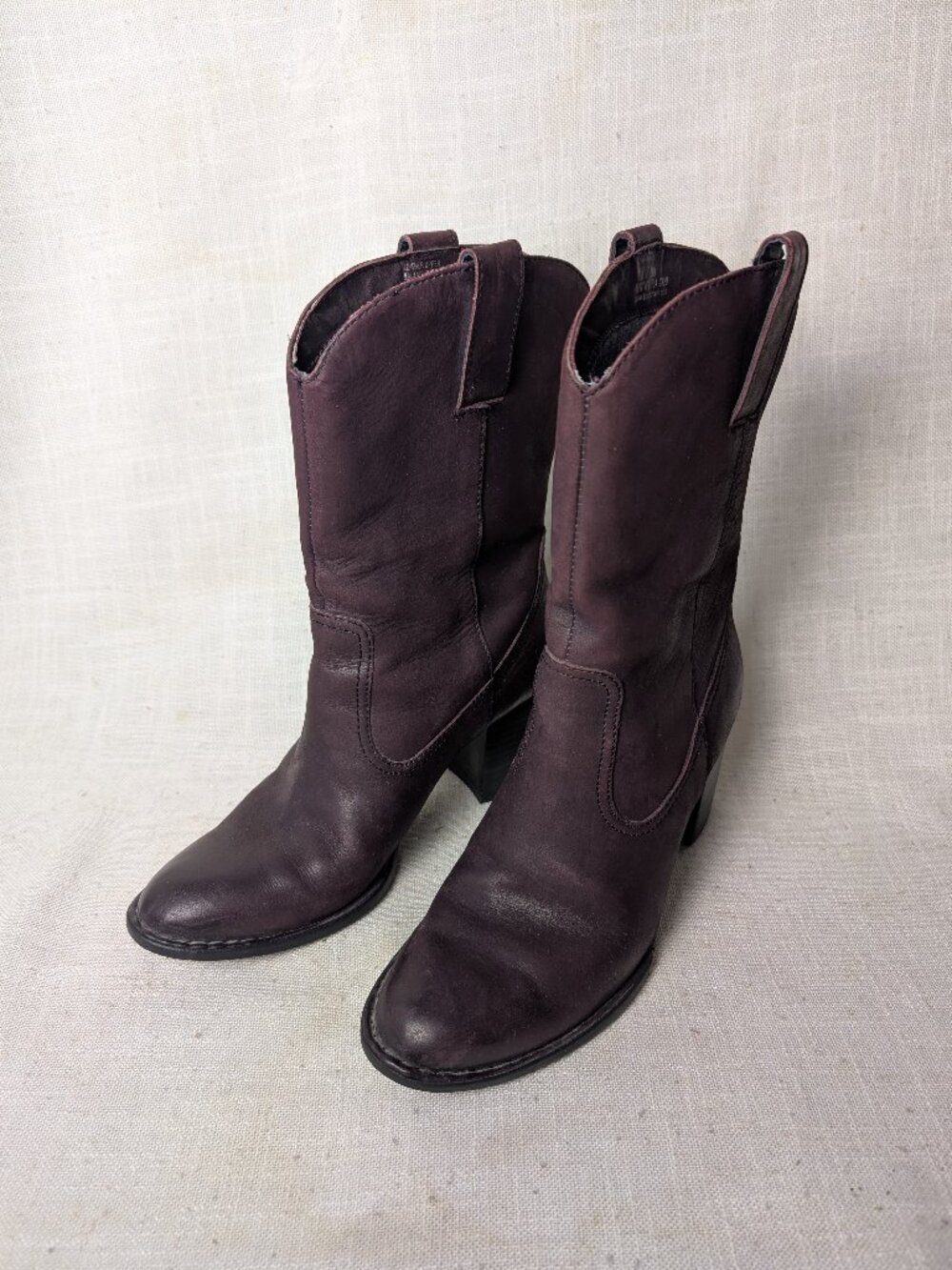 Born Crown Burgandy Mid-Calf Heel Leather Boots - Size 8